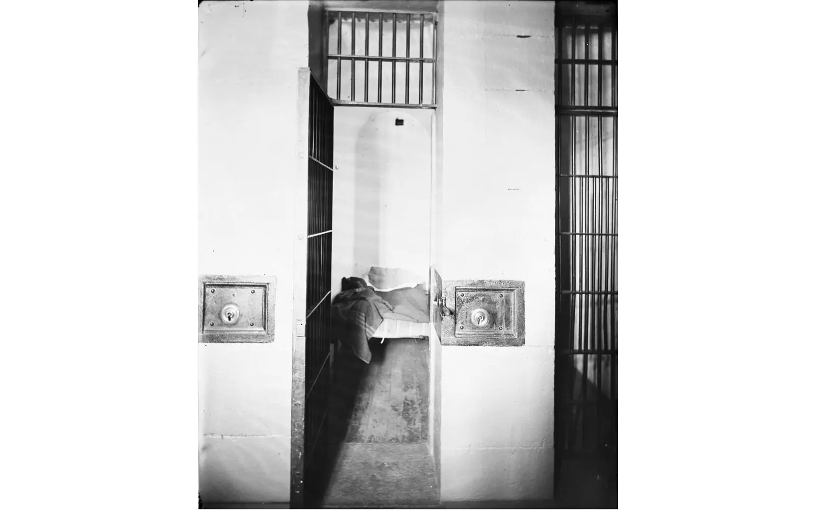 Release of an elderly prisoner and the public interest
