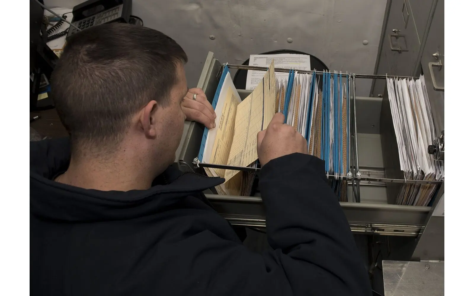 Greek bureaucracy - the Revolution that never happened