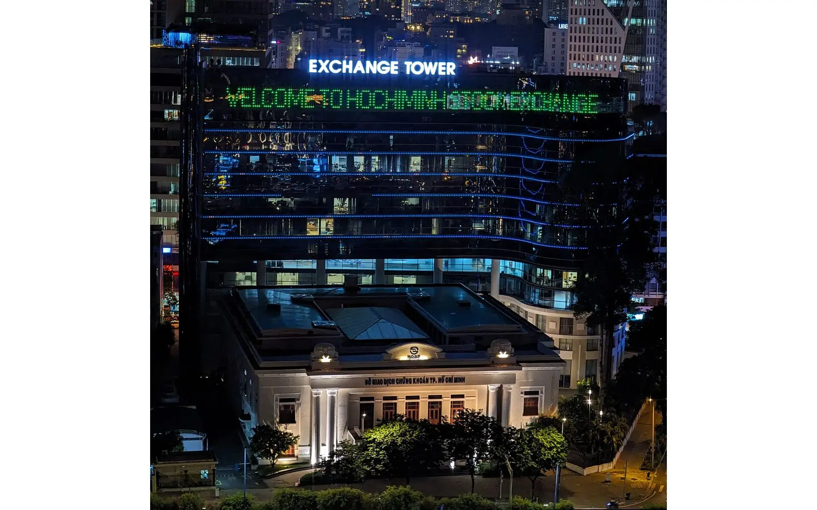 Rating agencies and sovereign creditworthiness